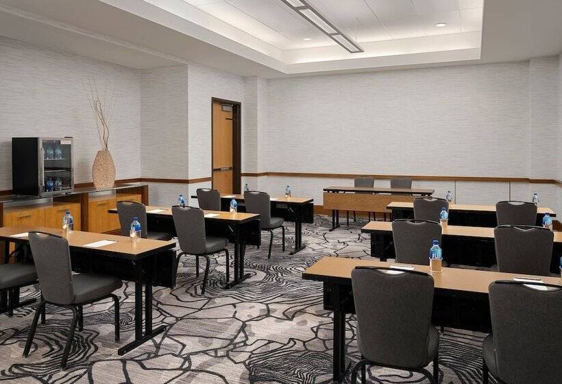 هتل Jw Marriott Indianapolis