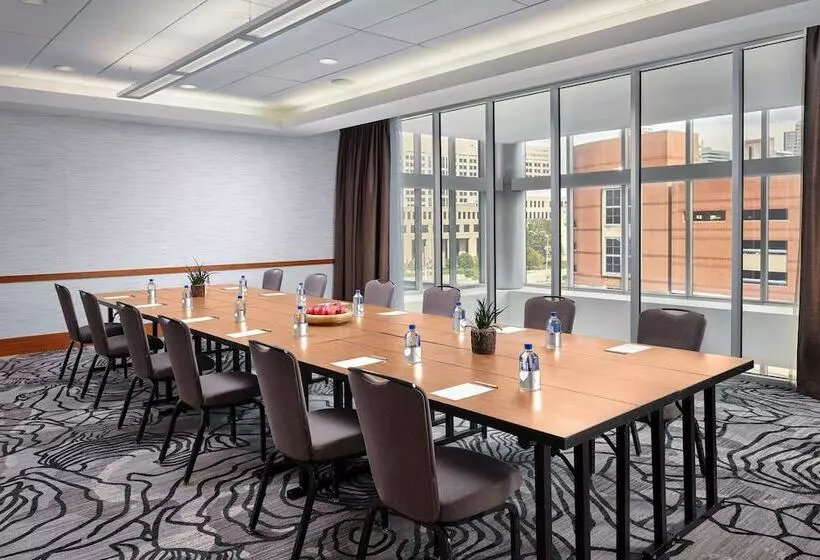 Отель Jw Marriott Indianapolis