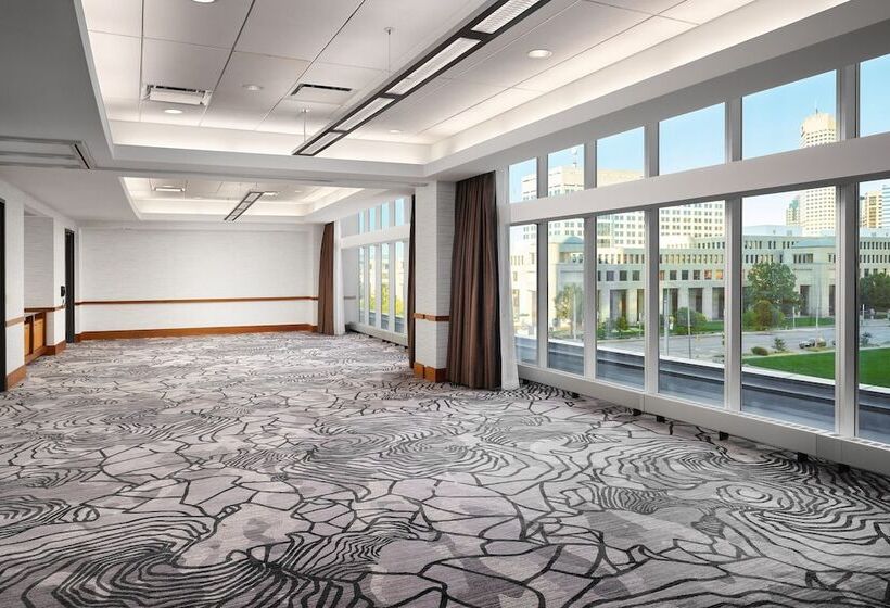 هتل Jw Marriott Indianapolis