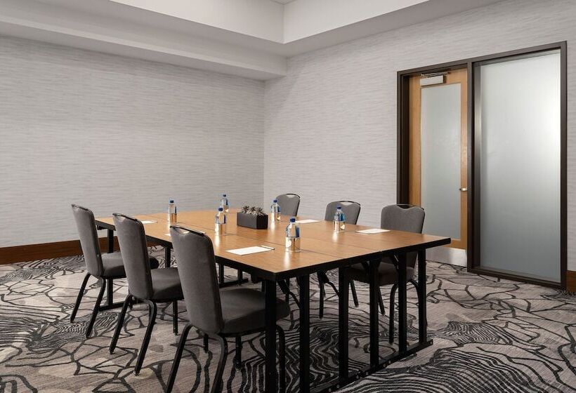 هتل Jw Marriott Indianapolis