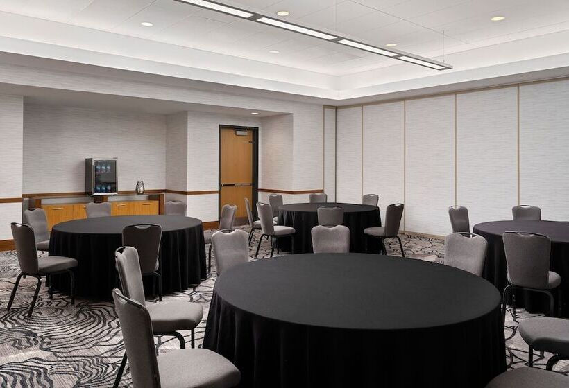 هتل Jw Marriott Indianapolis