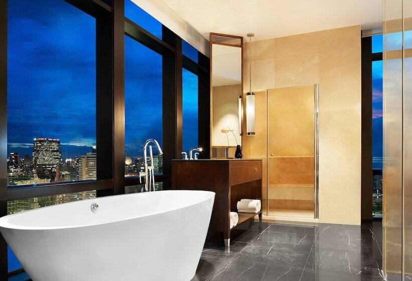 בית מלון כפרי The St. Regis Bangkok