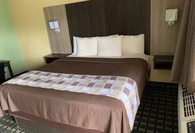 Отель University Manor Inn