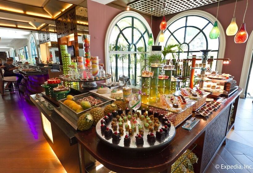 Waterfront Airport Hotel And Casino