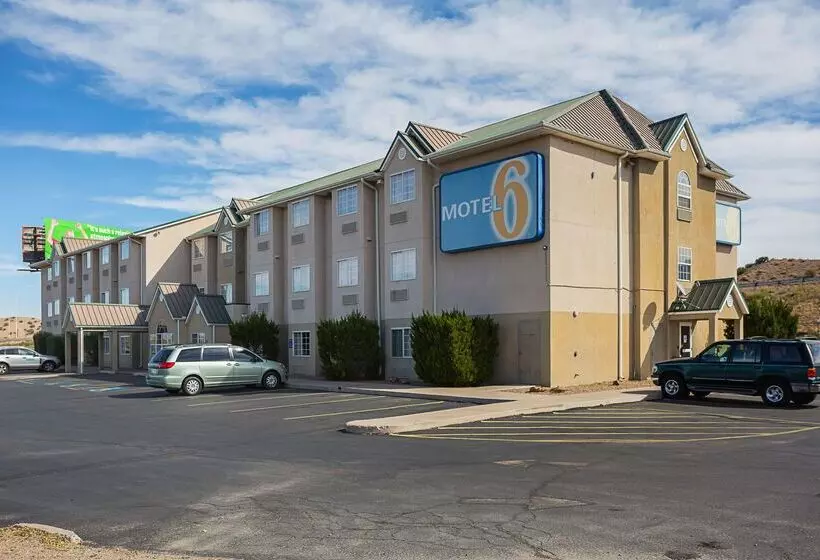 Motel 6bernalillo, Nm