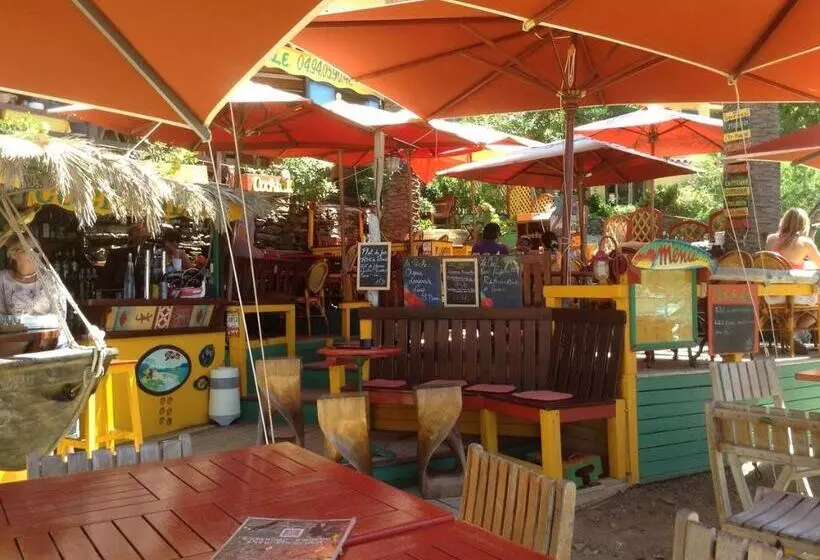 Aamiaismajoitus (B&B) Hostellerie Provencale