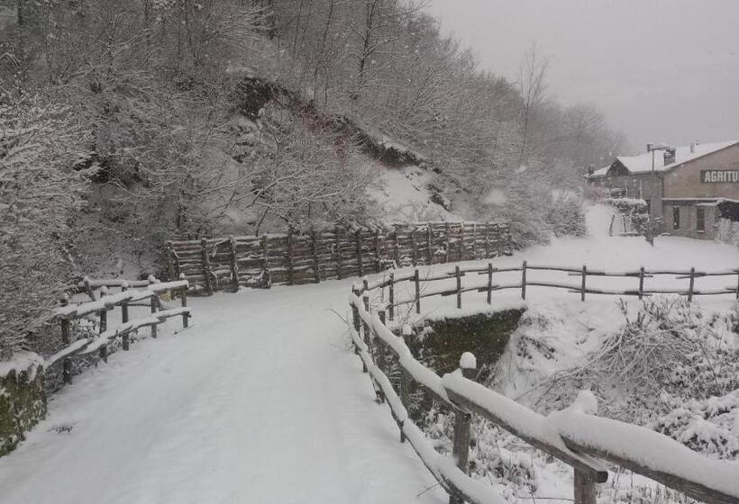 Отель Agriturismo Il Casale Pica