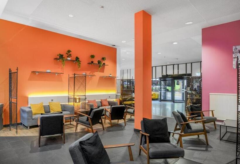 ホテル Neuchatel City