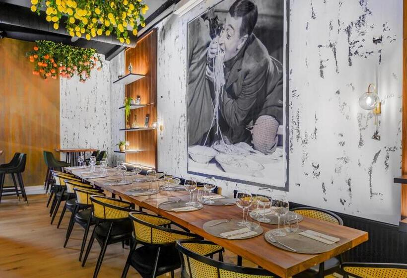 ホテル Neuchatel City