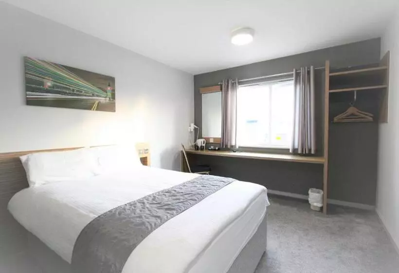 Citilodge Wakefield Hotel By Roomsbooked