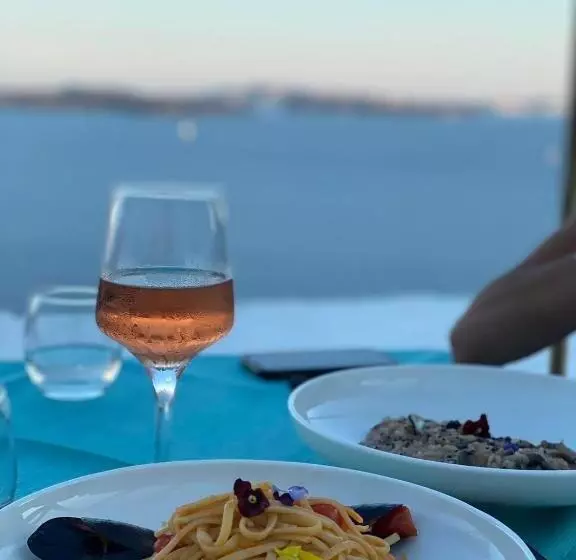 Filotera Suites