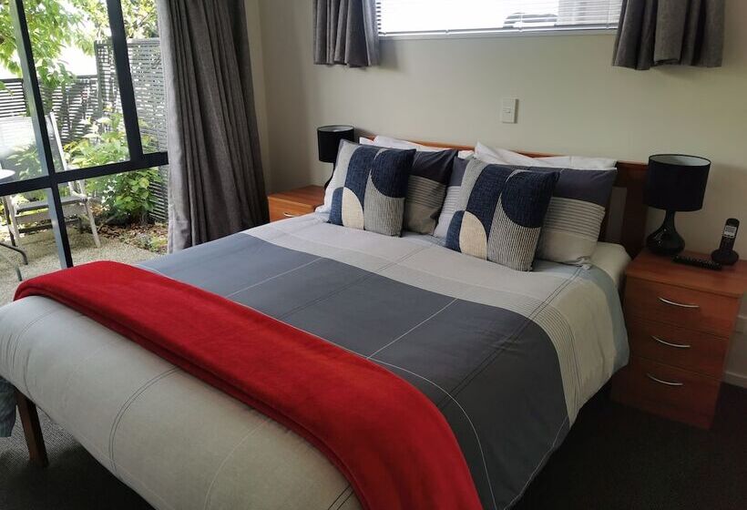 فندق Asure Ascot Motor Inn