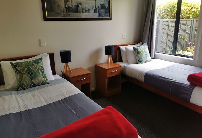 فندق Asure Ascot Motor Inn