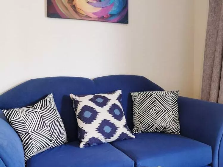 Отель Asure Ascot Motor Inn