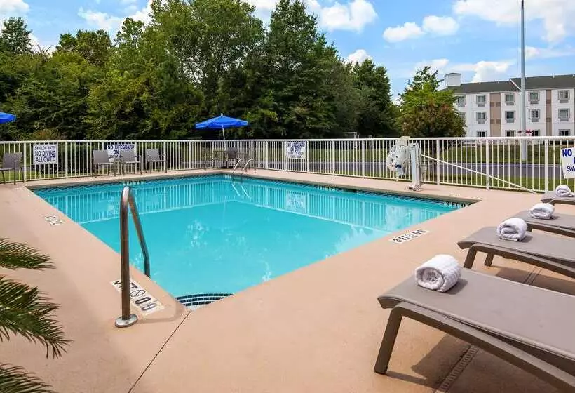 Отель Best Western Carowinds