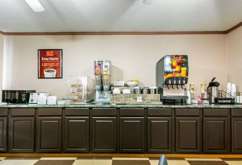 ホテル Econo Lodge