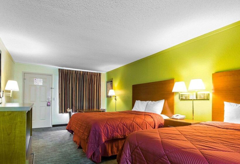 Отель Econo Lodge