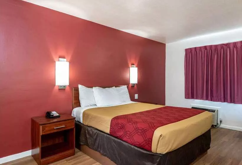 Otel Econo Lodge Near The University Of Arizona