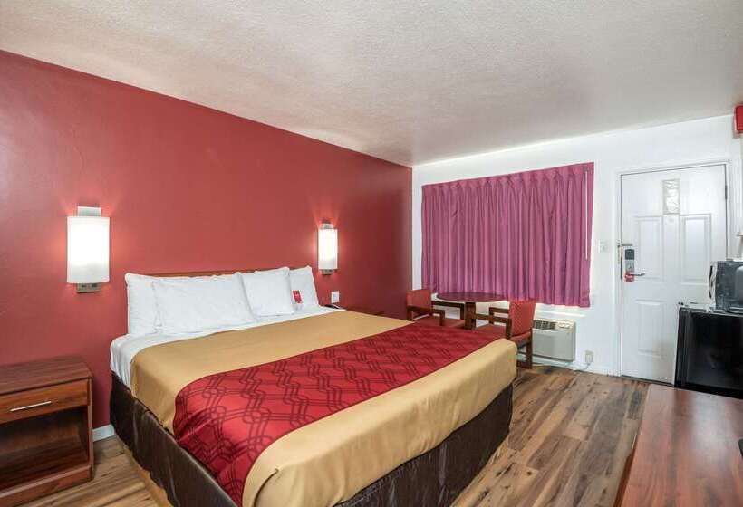 فندق Econo Lodge Near The University Of Arizona