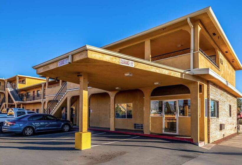 فندق Econo Lodge Near The University Of Arizona