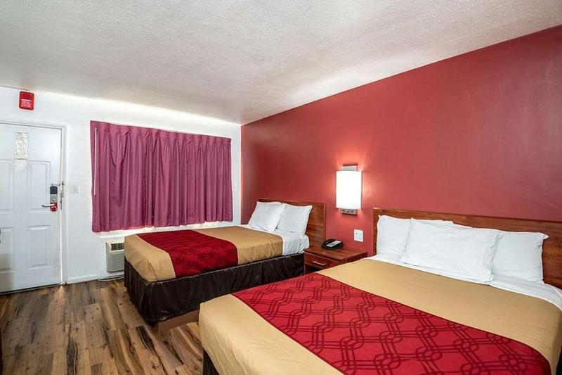 فندق Econo Lodge Near The University Of Arizona