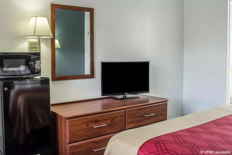 Otel Econo Lodge Near The University Of Arizona