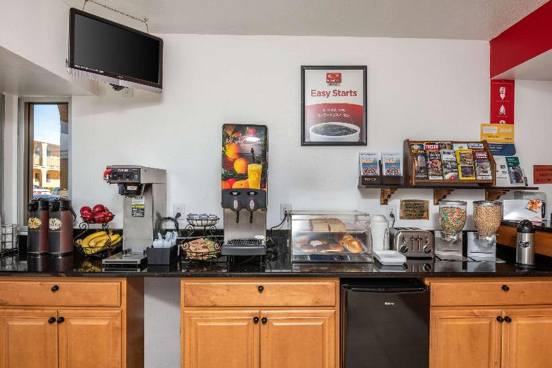 فندق Econo Lodge Near The University Of Arizona