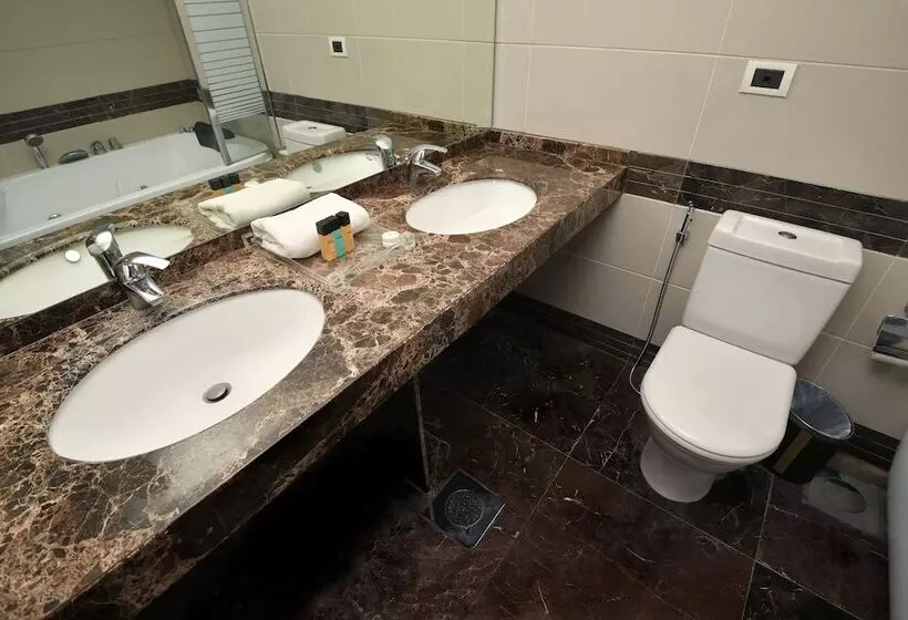 هتل Hollywood Inn Boutique