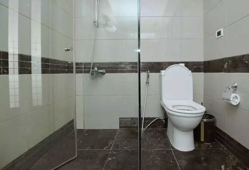 هتل Hollywood Inn Boutique