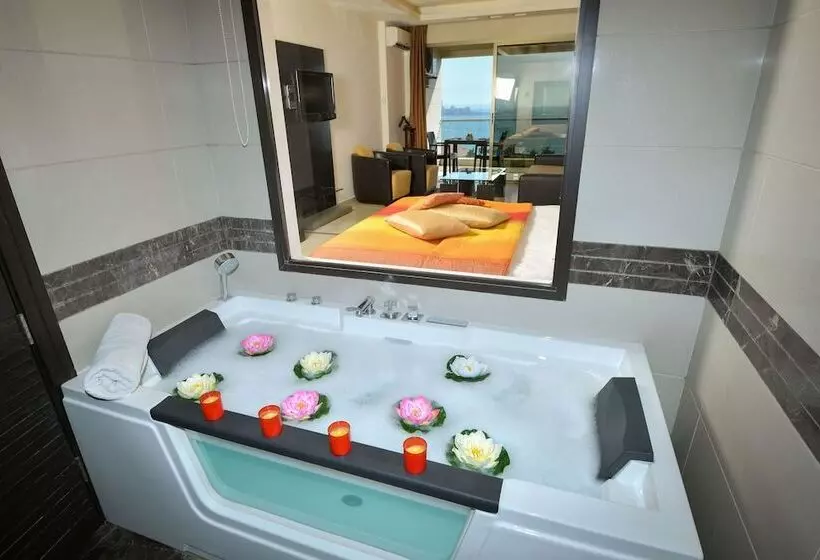 هتل Hollywood Inn Boutique