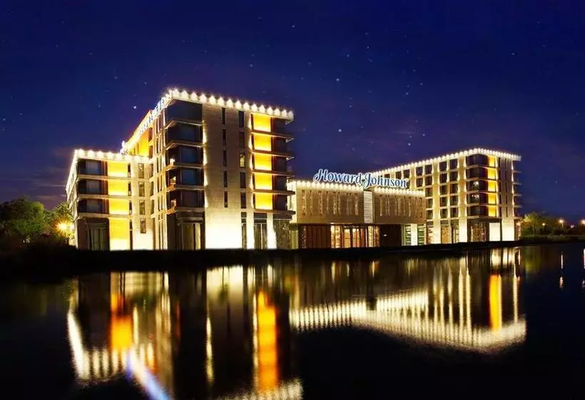 Otel Shanghai Lingang Dishang