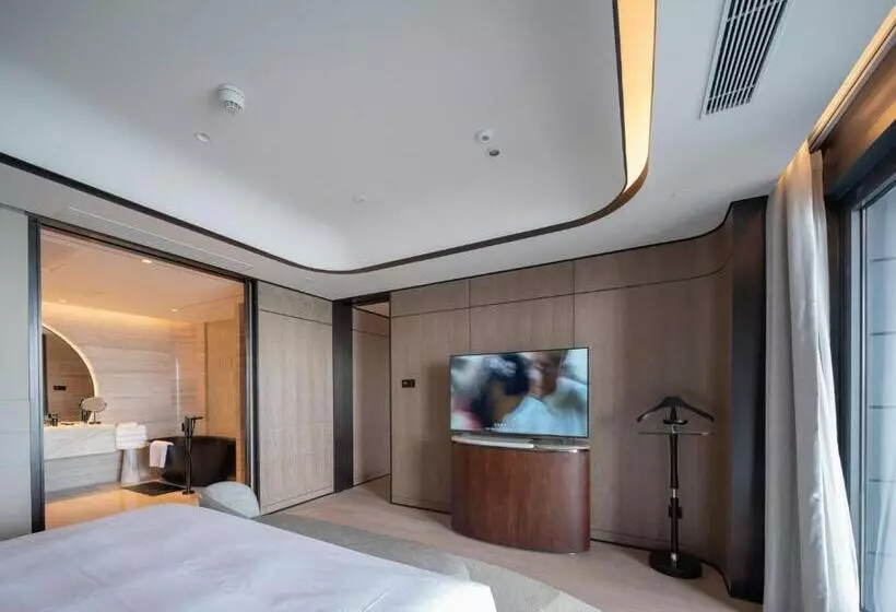 هتل Intercontinental Shanghai Harbour City, An Ihg