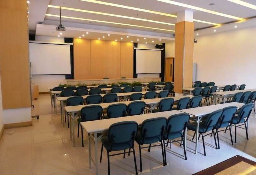 호텔 Jinjiang Inn Yangpu Bridge