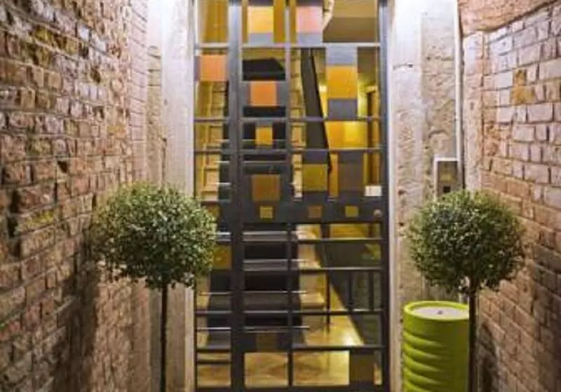 Hotelli La Locandiera