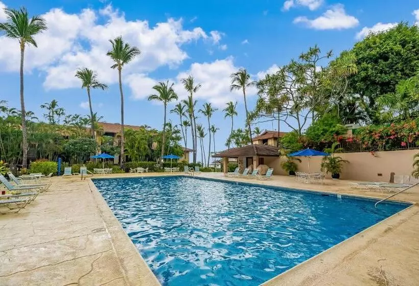 Отель Makena Surf B208