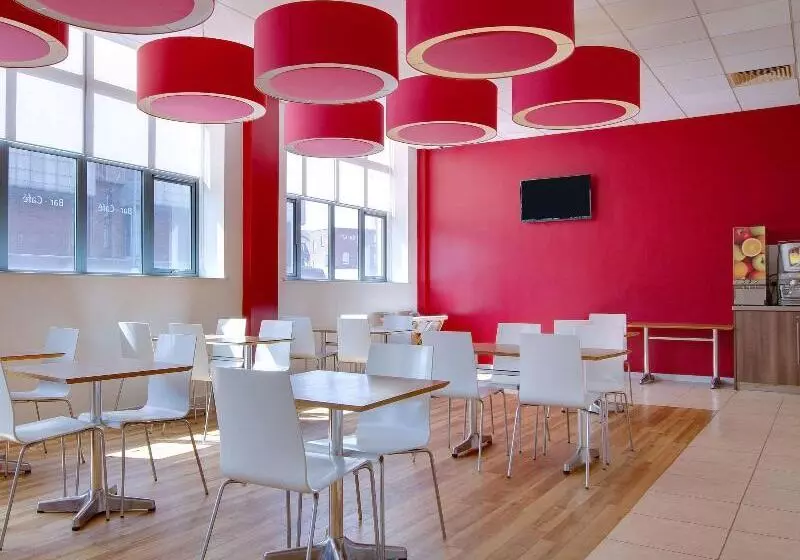 호텔 Travelodge Carlisle Central