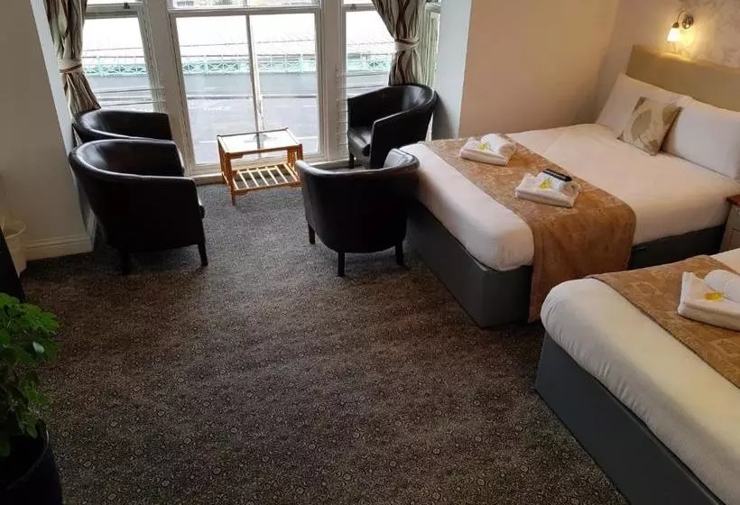 Bed and Breakfast Atlantic Seafront