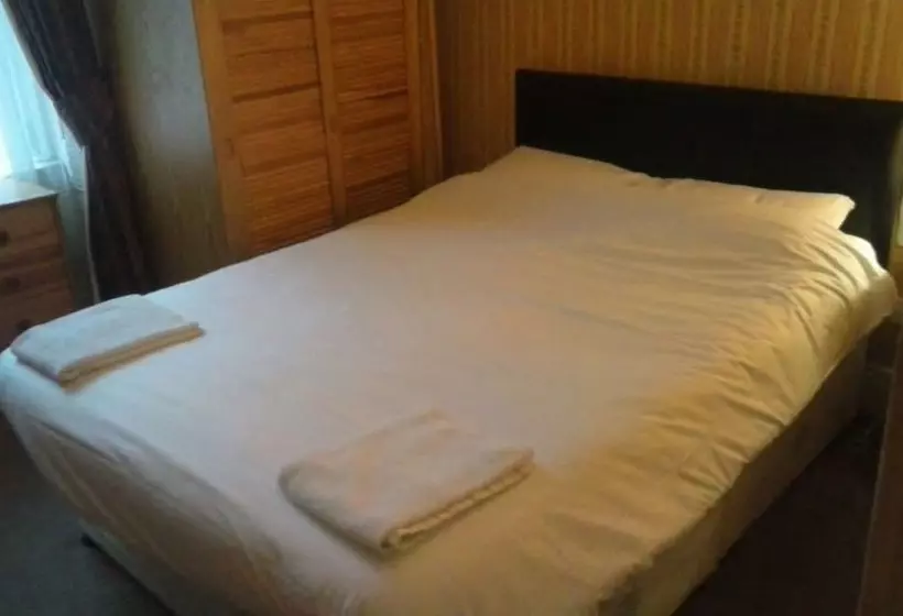 ベッドアンドブレックファースト Beersbridge Lodge