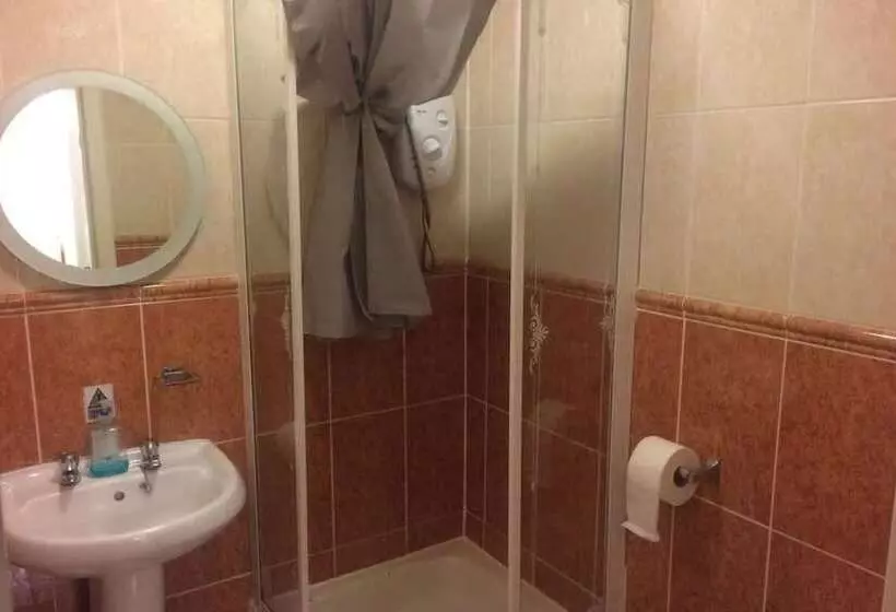 ベッドアンドブレックファースト Beersbridge Lodge