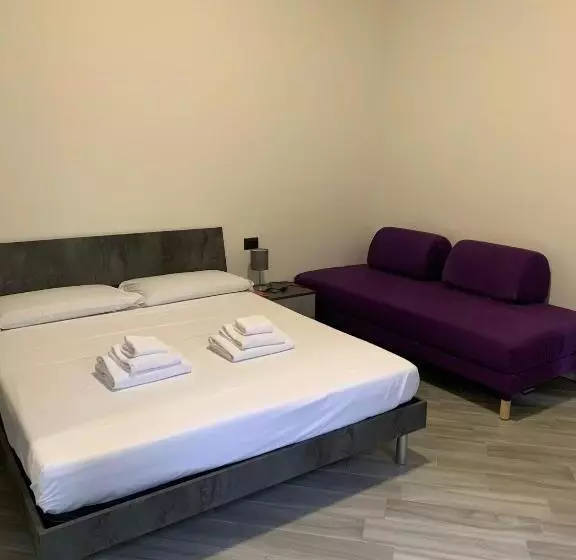 Aamiaismajoitus (B&B) Pigneto Square Home