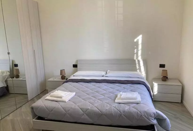 Aamiaismajoitus (B&B) Pigneto Square Home