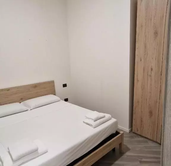 Aamiaismajoitus (B&B) Pigneto Square Home