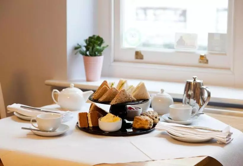 تختخواب و صبحانه Town Hall Lodge