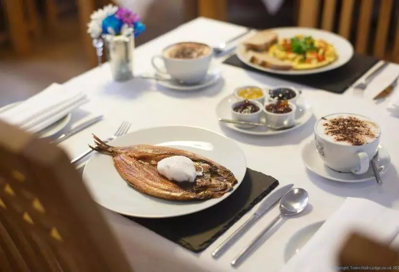 تختخواب و صبحانه Town Hall Lodge