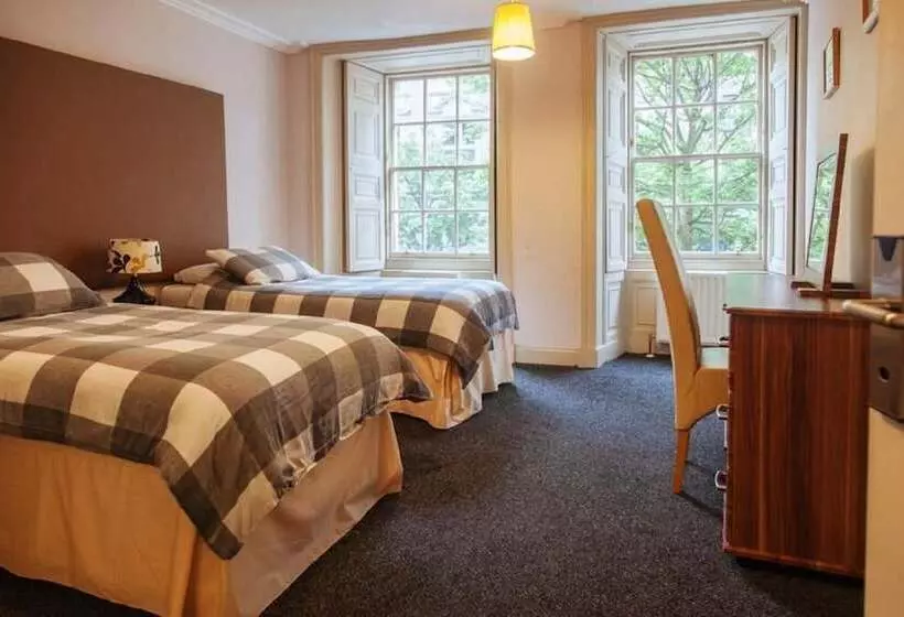 Dundee Backpackers Hostel