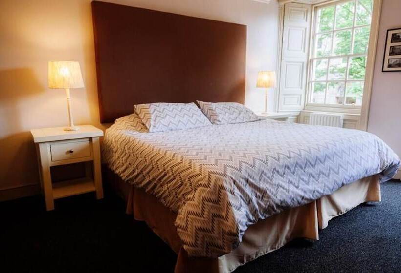 Dundee Backpackers Hostel