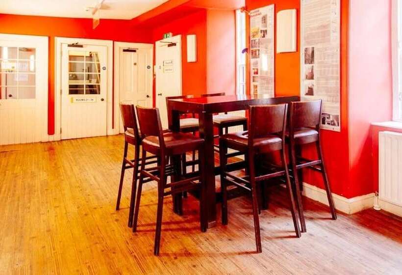 Dundee Backpackers Hostel