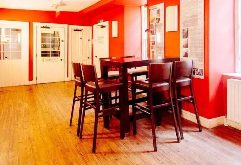 Dundee Backpackers Hostel
