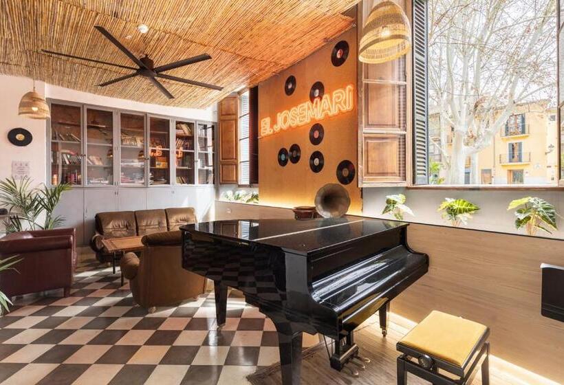 El Josemari Youth Hostel   Albergue Juvenil