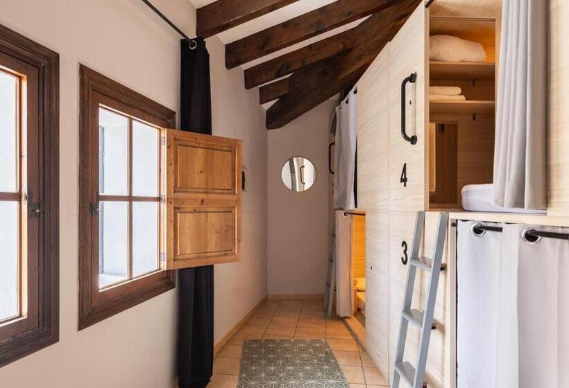 El Josemari Youth Hostel   Albergue Juvenil